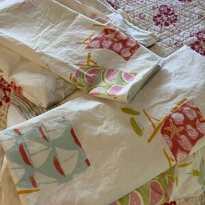 Cute queen Garnet Hill cotton sheet set: beach theme, crisp cotton, EUC!!